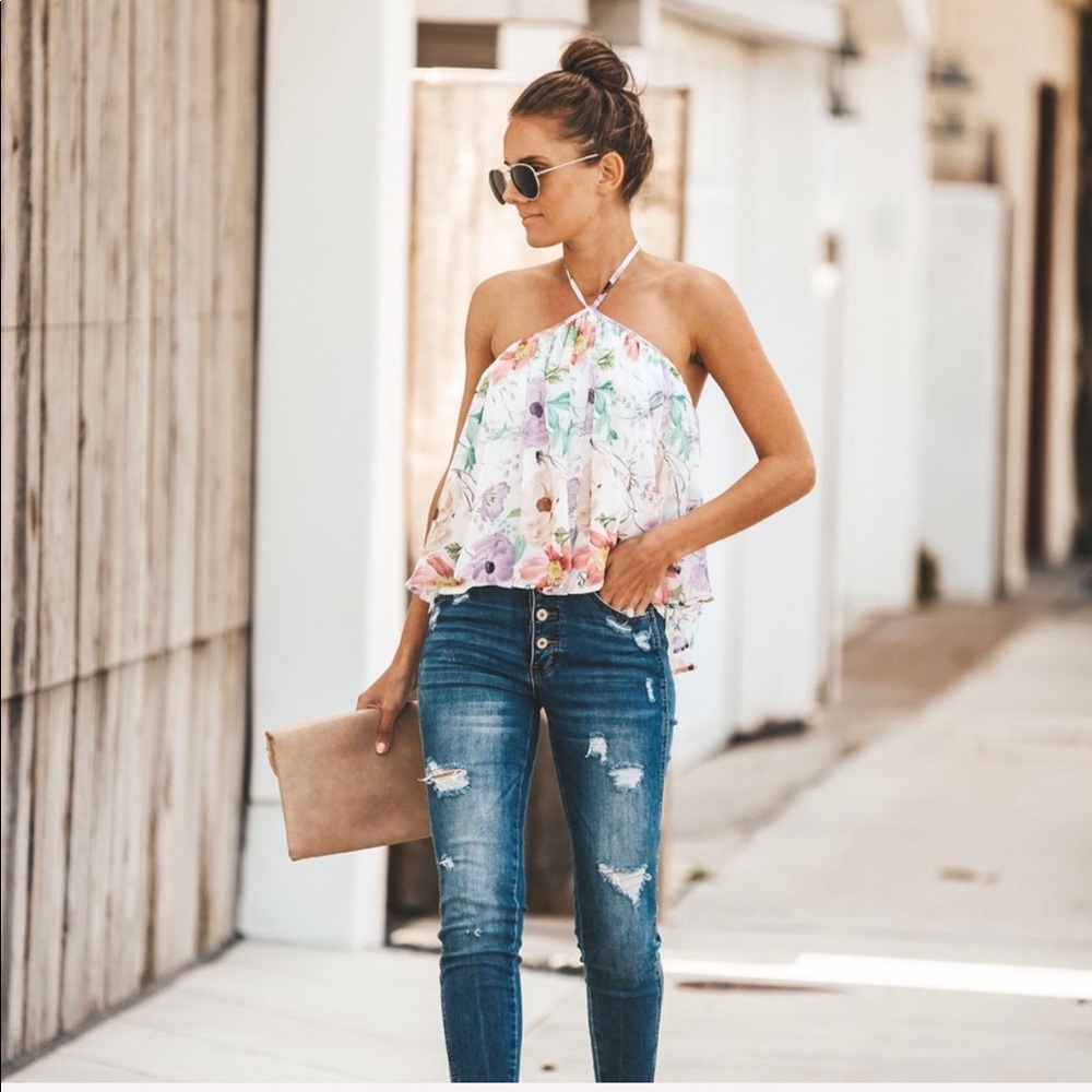 LAST ONE Water Lily Halter Top Vici - Picture 6 of 7